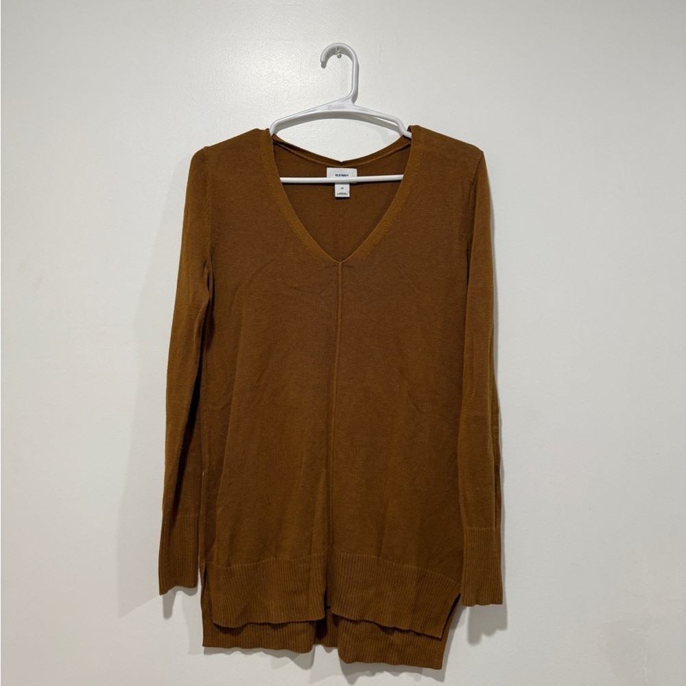 Old Navy Women's V-Neck Sweater in Rich‎ Brown